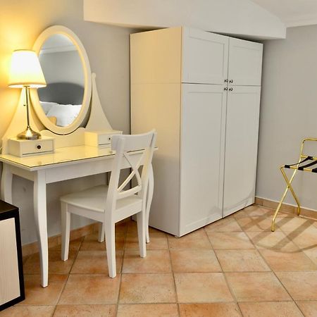 רומא Sourire Hotel מראה חיצוני תמונה
